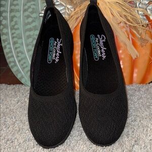 SKECHERS Cleo Flex Wedge - Flipside Flats stretch fit, Women's Size 7 1/2